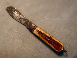 痛んだ昭和初期の電工ナイフ
